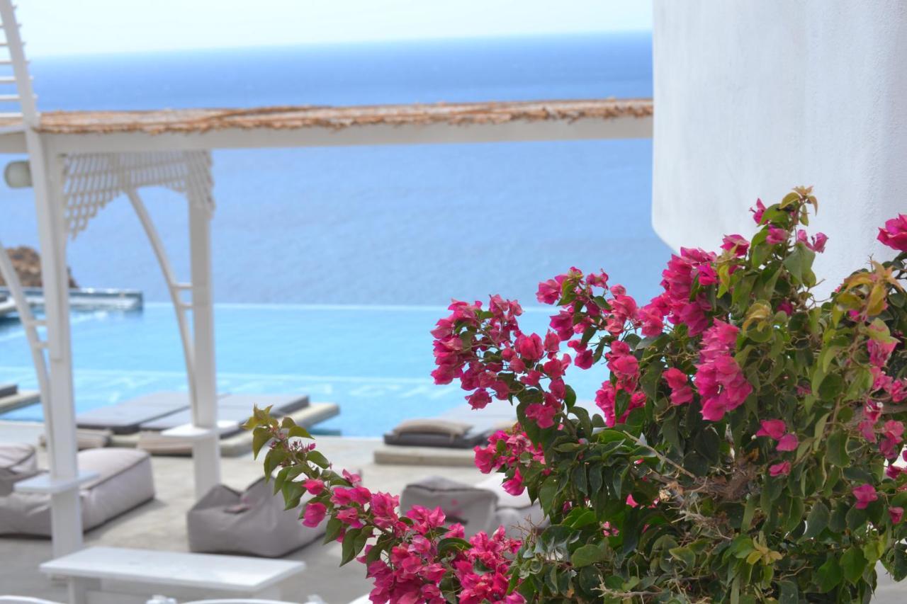 Golden Beach Resort Anafi Bagian luar foto