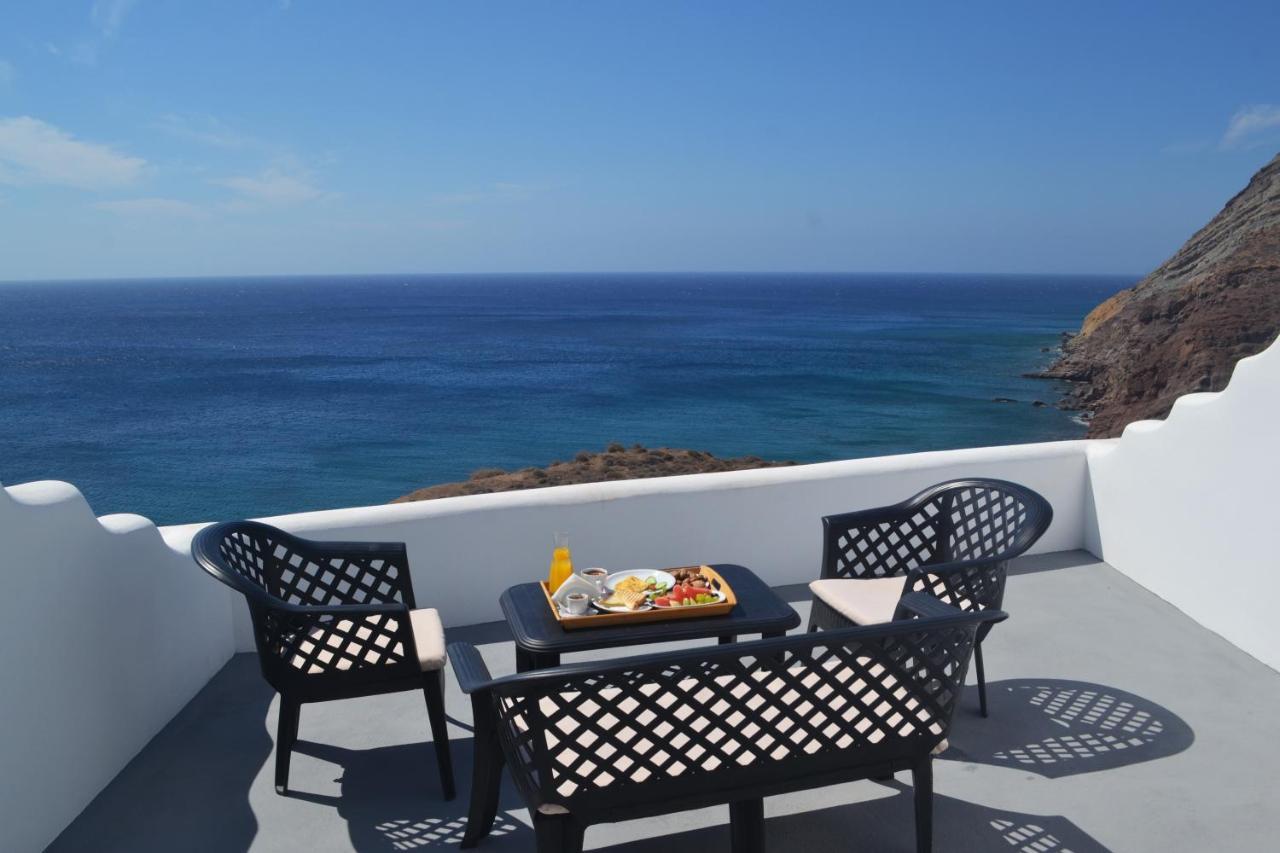 Golden Beach Resort Anafi Bagian luar foto